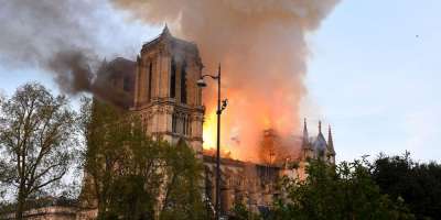 notre-dame-de-paris-incendie-hommages-stars