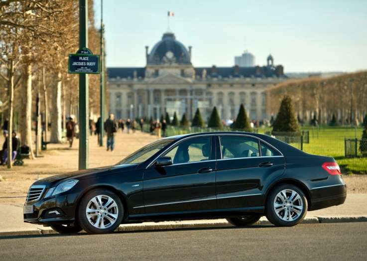 Chauffeur Chauffeur Privé Paris - ArtLuxury