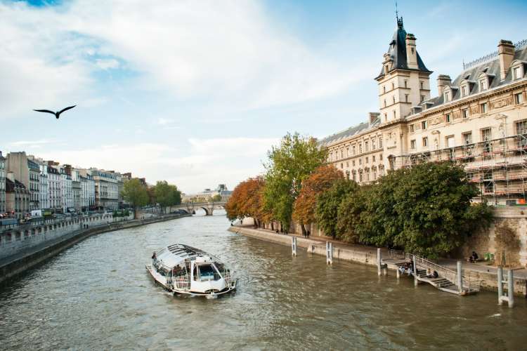 quai de seine à Paris