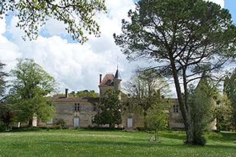 280px-Château_Malromé02