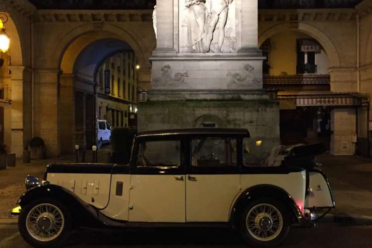 vintage-car-austin